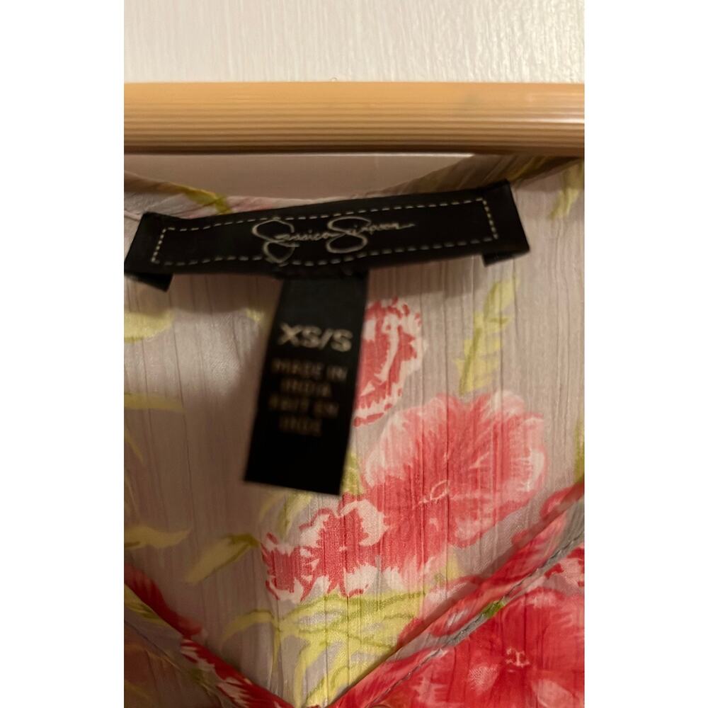 Jessica Simpson blouse - Picture 3 of 3